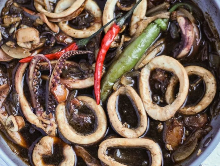 Adobong Pusit