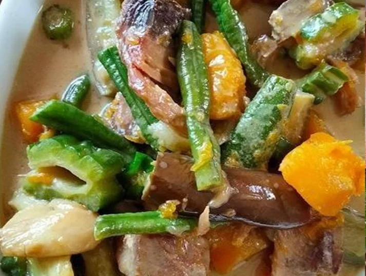 Tinolang Isda sa Luya