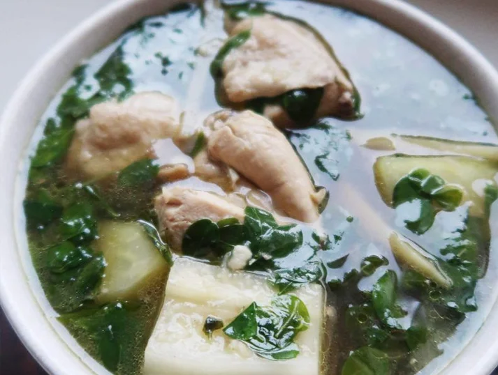 Tinolang Manok sa Patola